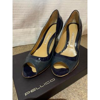 ペリーコ(PELLICO)の【大特価　未使用品】PELLICO サンダル　紺色コンビ　37サイズ(サンダル)