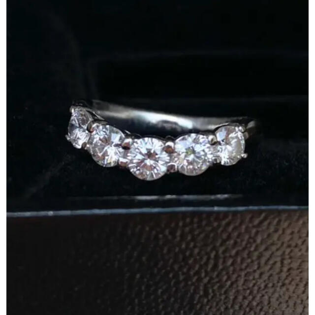 ご専用♪大粒　ハーフエタニティ　ダイヤモンド　pt900 レディースのアクセサリー(リング(指輪))の商品写真