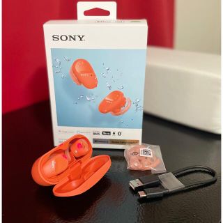 ソニー(SONY)のSONY ワイヤレス防水　イヤホン(ヘッドフォン/イヤフォン)