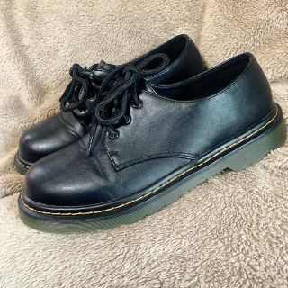 ドクターマーチン(Dr.Martens)の3ホール　マニッシュシューズ(ローファー/革靴)