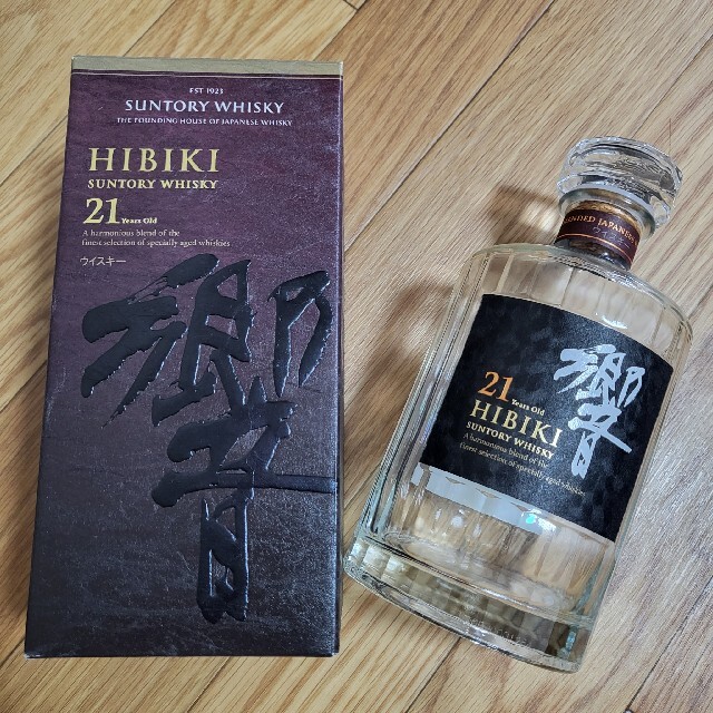 響 HIBIKI 空瓶 箱付 21年