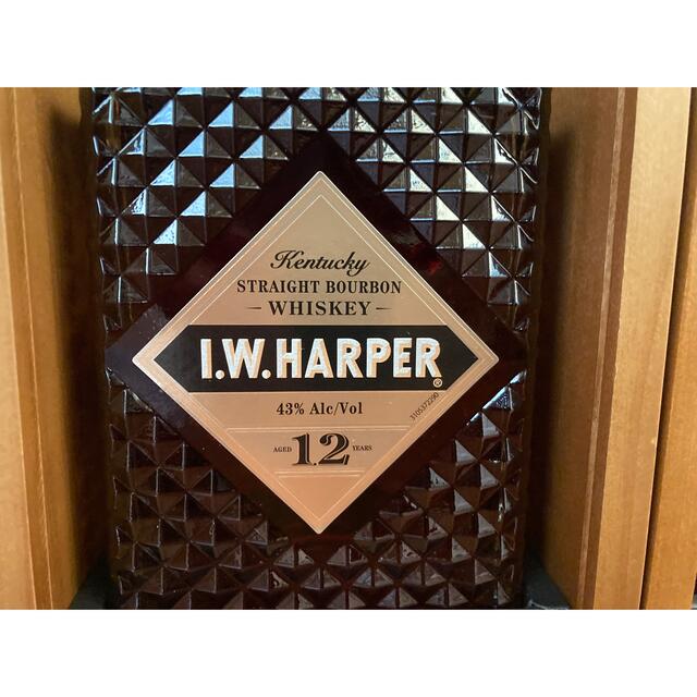 【人気急上昇】飲料/酒ください 2本 木箱箱入り グラス付 IWハーパー12年 750ml 未開封の通販