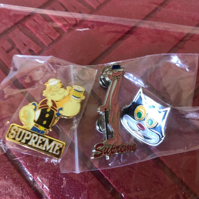 supreme  PINS まとめ売り