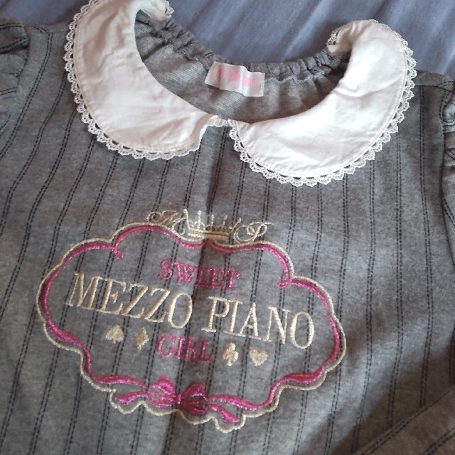 mezzo piano(メゾピアノ)のメゾピアノ ストライプワンピース サイズ140 キッズ/ベビー/マタニティのキッズ服女の子用(90cm~)(ワンピース)の商品写真