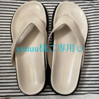 ドゥーズィエムクラス(DEUXIEME CLASSE)のCAMINANDO WHITE LEATHER THONG SANDAL39(サンダル)