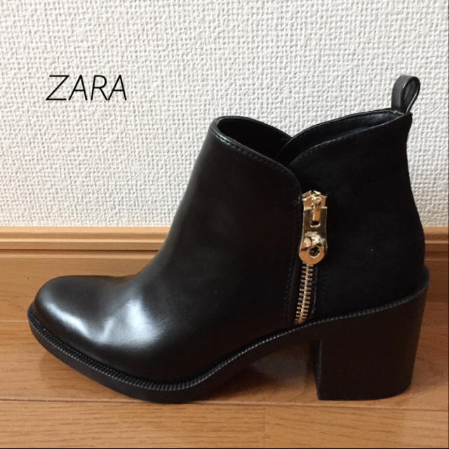 ZARA(ザラ)の美品 異素材コンビ ショートブーツ レディースの靴/シューズ(ブーツ)の商品写真