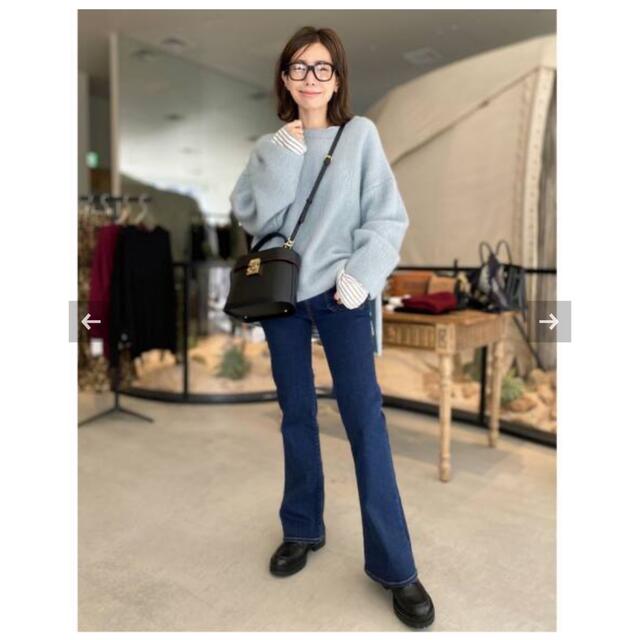 L'Appartement DEUXIEME CLASSE(アパルトモンドゥーズィエムクラス)の新品同様✨Front pocket Flare Denim サイズ36  レディースのパンツ(デニム/ジーンズ)の商品写真