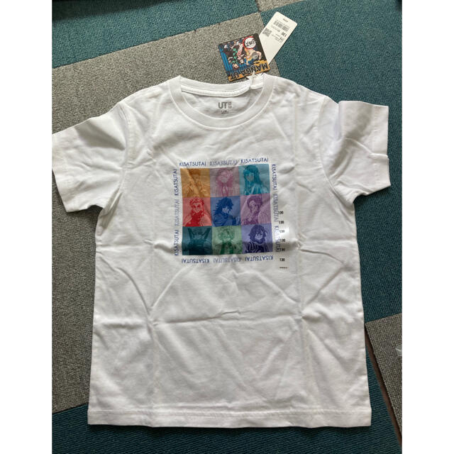 【新品タグ付き】ユニクロ 　鬼滅の刃　Tシャツ 130 キッズ/ベビー/マタニティのキッズ服男の子用(90cm~)(Tシャツ/カットソー)の商品写真