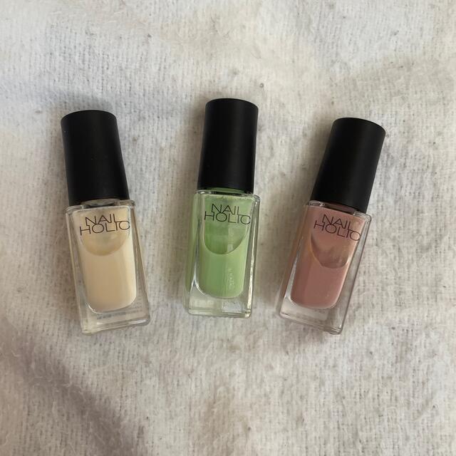 NAIL HOLIC NAIL HOLIC wt038 gr709 be302の通販 by もふもふ's shop｜ネイルホリックならラクマ