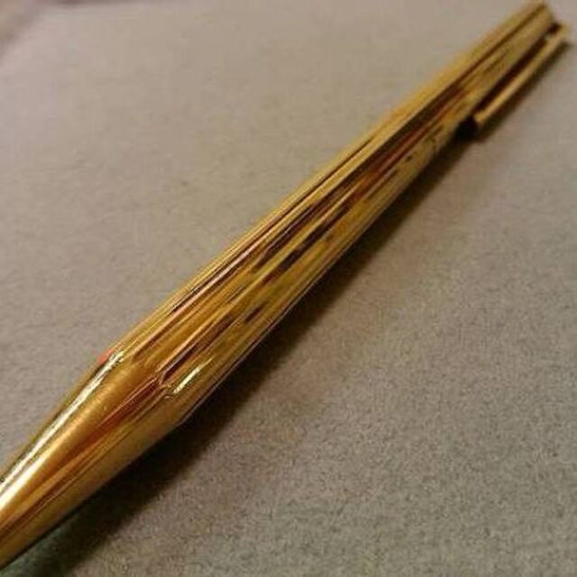 経典 デュポン(S.T. Dupont)クラシックゴールドカラー ボールペン ペン