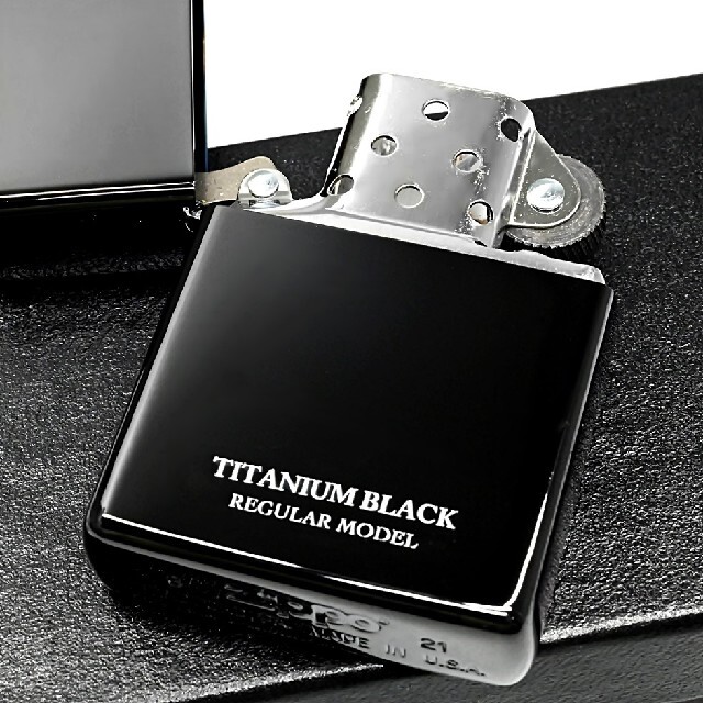 ZIPPO(ジッポー)の『送料無料』新品 ZIPPO◇ブラックチタン 漆黒◇厚コーティング◇ジッポ メンズのファッション小物(タバコグッズ)の商品写真