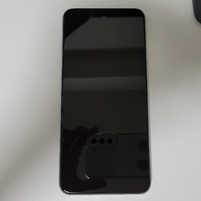 Xiaomi Redmi Note 10 JE XIG02 クロームシルバー スマホ/家電/カメラのスマートフォン/携帯電話(スマートフォン本体)の商品写真