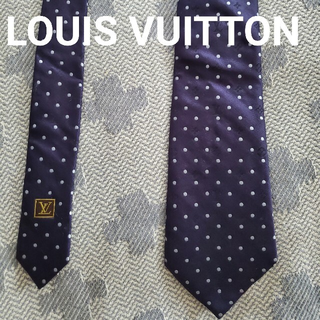 定番のお歳暮＆冬ギフト LOUIS VUITTON - 【ルイヴィトン】お洒落な紫×ドットのネクタイ ネクタイ