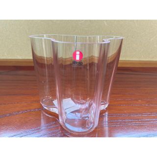 イッタラ(iittala)のイッタラ　アアルト　ベース　サーモンピンク　scope 95mm(花瓶)