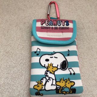 ピーナッツ(PEANUTS)の新品　スヌーピー  カラビナ付きポーチ(ポーチ)