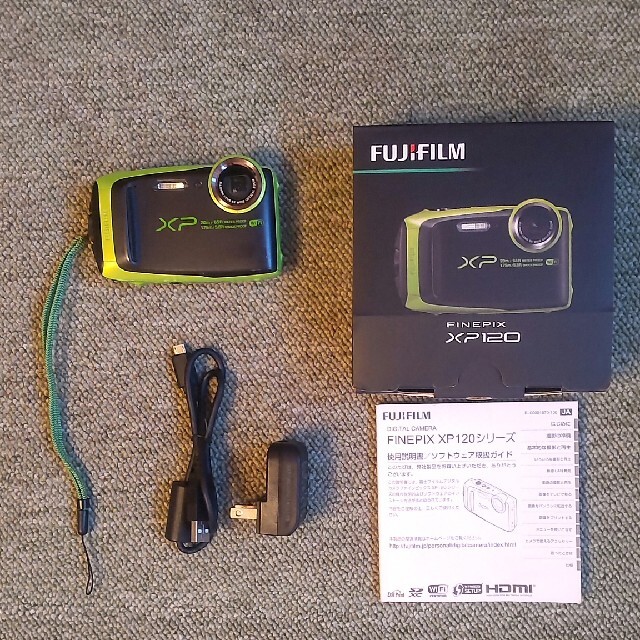 富士フィルム　FinePix　XP 120コンパクトデジタルカメラ