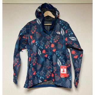 ザノースフェイス(THE NORTH FACE)の新品花柄★海外ノースフェイス マウンテンパーカーXS★ウインドブレーカー★ 防水(ナイロンジャケット)