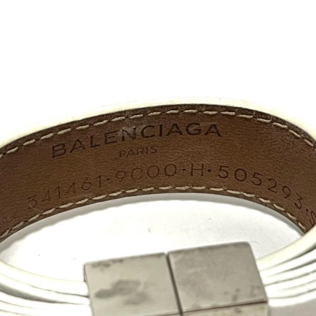 Balenciaga(バレンシアガ)のバレンシアガ バングル - レザー×金属素材 レディースのアクセサリー(ブレスレット/バングル)の商品写真