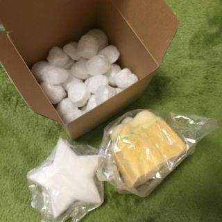 ラッシュ(LUSH)のLUSH 入浴剤二つセット(入浴剤/バスソルト)