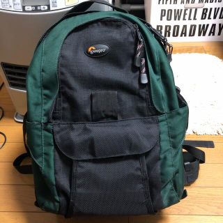 Lowepro (ロープロ) Mini Trekker AW　カメラリュック緑