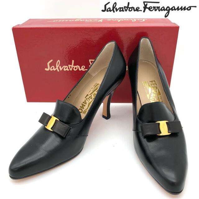 税込?送料無料】 フェラガモ 【極美品】Ferragamo 黒 ヴァラ パンプス ...