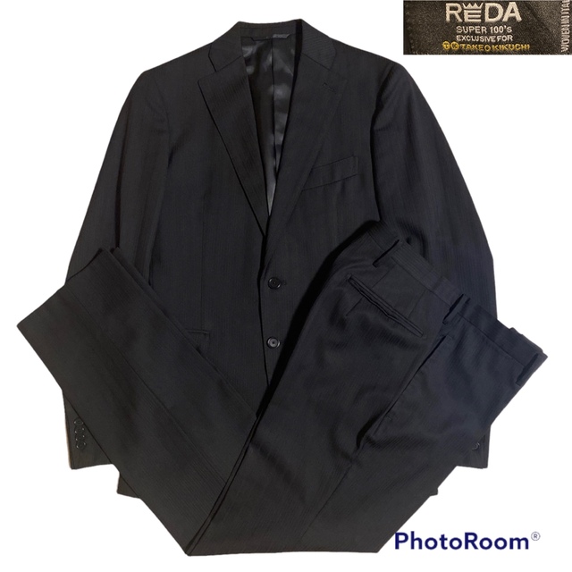 TAKEO KIKUCHI(タケオキクチ)の【REDA社生地使用】スーツセットアップ 2B 黒色ストライプ メンズのスーツ(セットアップ)の商品写真