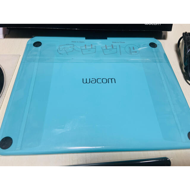 Wacom(ワコム)のWacomワコム ペンタブレット＆タッチモデル スマホ/家電/カメラのPC/タブレット(PC周辺機器)の商品写真