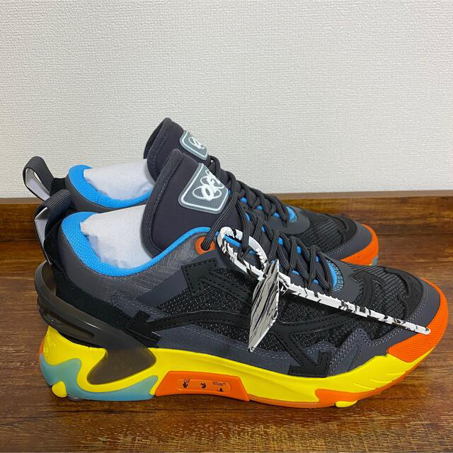 off-white Odsy-2000 スニーカー　オフホワイト