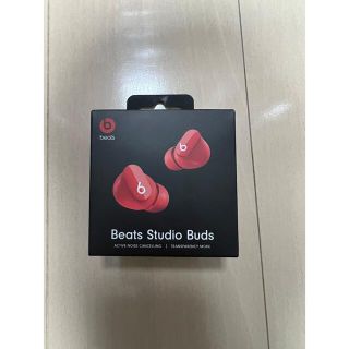 ビーツ(Beats)のBEATS STUDIO BUDS ワイヤレスイヤホン(ヘッドフォン/イヤフォン)