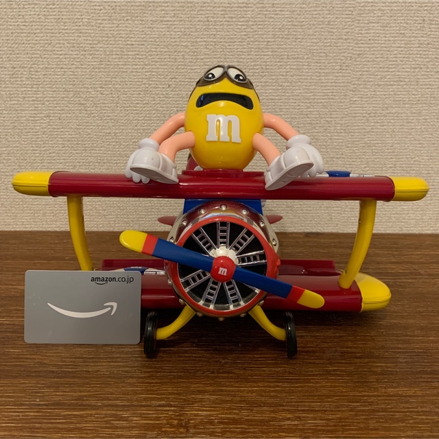 M&M(エムアンドエム)のm&m's ディスペンサー　ホットロッド&飛行機 エンタメ/ホビーのおもちゃ/ぬいぐるみ(キャラクターグッズ)の商品写真