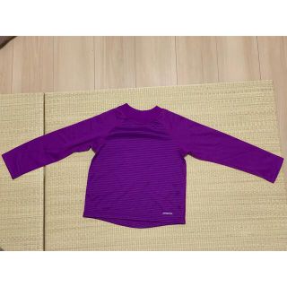 パタゴニア(patagonia)のパタゴニア　インナーウェア　キッズ　5T(ジャケット/上着)