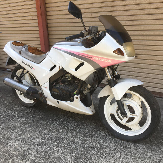 ホンダ　VT250F    書類付レストアベース車