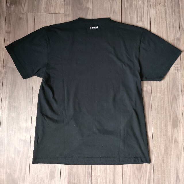 激レア】sacai kaws 数量限定プリントTシャツ 新入荷 49.0%割引 ...