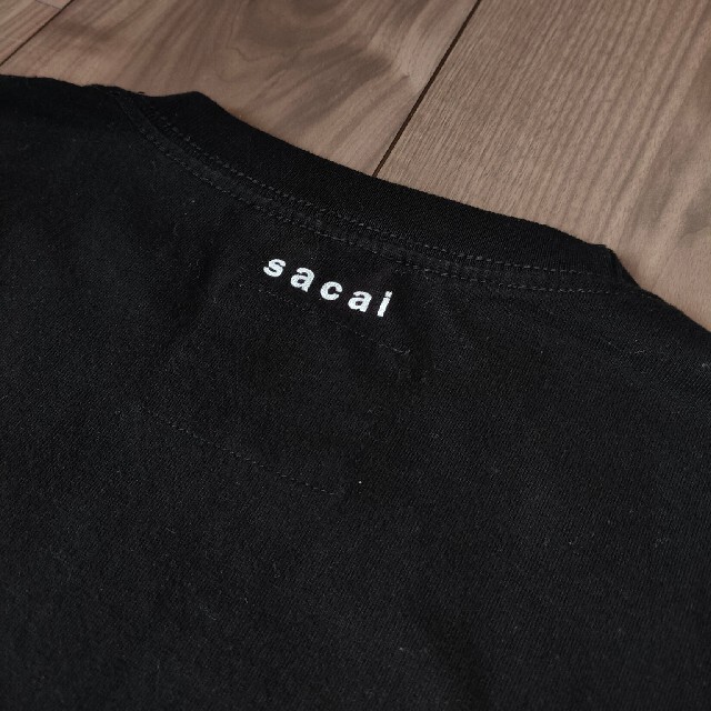 【激レア】sacai kaws 数量限定プリントＴシャツ