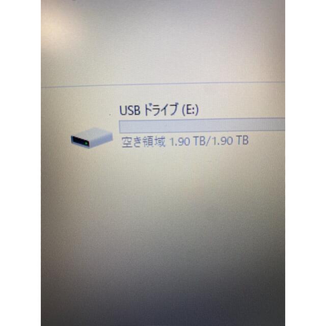 新品　お洒落な2TB USBメモリ　ピンク色 スマホ/家電/カメラのPC/タブレット(PC周辺機器)の商品写真