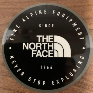 ザノースフェイス(THE NORTH FACE)の新品未使用ノースフェイス公式サークル型ステッカー(登山用品)