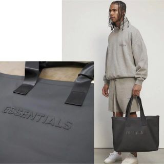 エッセンシャル(Essential)のFOG Essentials Sling バッグ トートバッグ(トートバッグ)