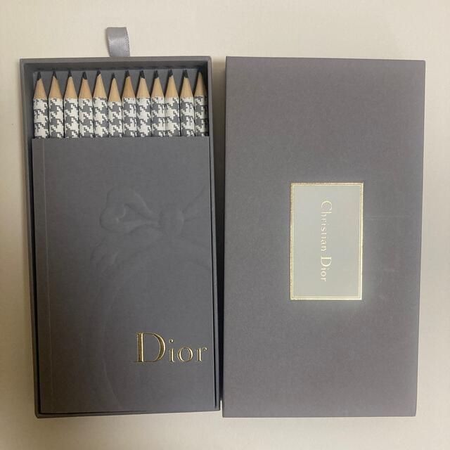 Dior(ディオール)のDior えんぴつ エンタメ/ホビーのアート用品(鉛筆)の商品写真