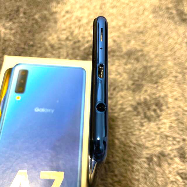 ギフト】 Galaxy 美品SAMSUNG ブルー スマートフォン/携帯電話 A7 SIM 