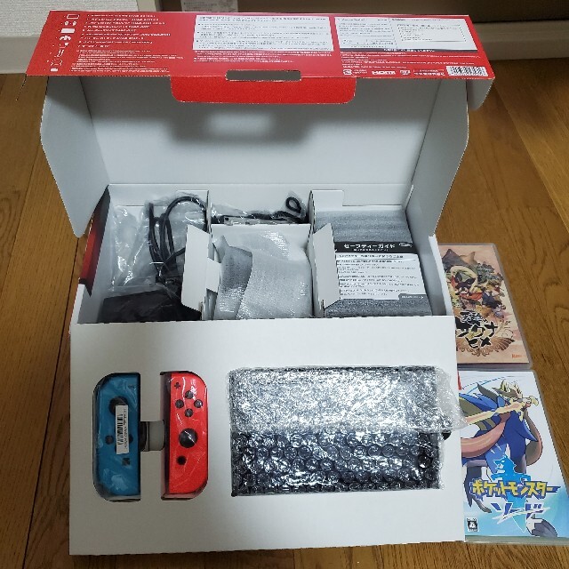 Nintendo Switch(ニンテンドースイッチ)のNintendo Switch 本体 ポケモン サクナヒメ セット エンタメ/ホビーのゲームソフト/ゲーム機本体(家庭用ゲーム機本体)の商品写真