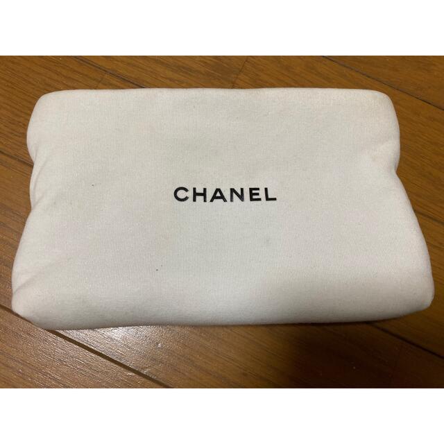 CHANEL(シャネル)のCHANEL ノベルティポーチ レディースのファッション小物(ポーチ)の商品写真