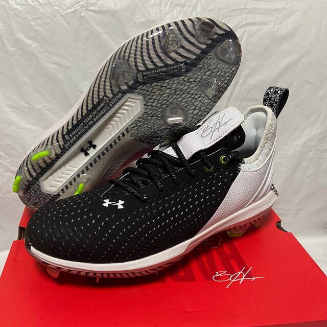 シューズ(新品) UNDER ARMOUR パーパーモデル27.5cm スパイク 限定