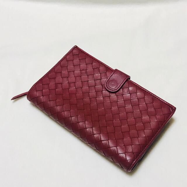 Bottega Veneta(ボッテガヴェネタ)の大幅最終お値下げ 早い者勝ち‼️ ✨美品✨ ボッテガヴェネタ 財布 ボルドー メンズのファッション小物(折り財布)の商品写真