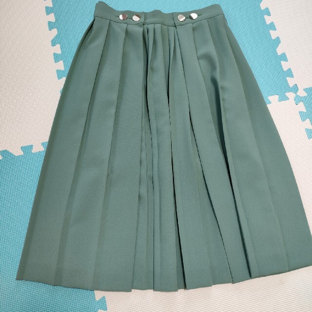 CAST:(キャストコロン)のCASTスカート三陽商会 レディースのスカート(ひざ丈スカート)の商品写真