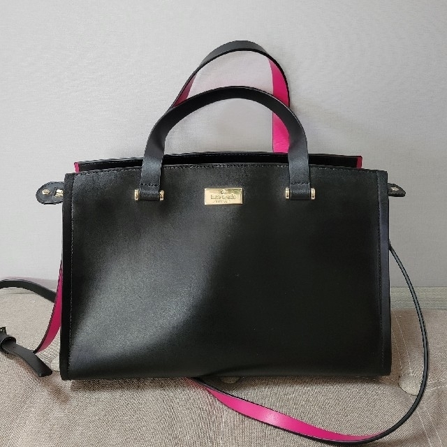 Kate spade バック　黒×ピンク