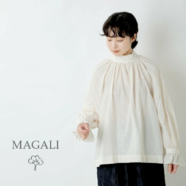 MAGALI マガリアンティークドットフリルスリーブプルオーバー