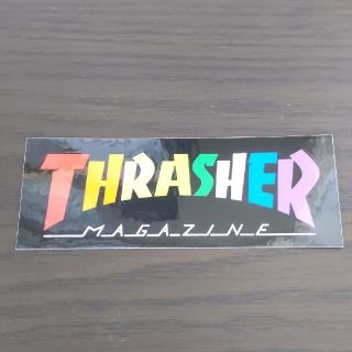 スラッシャー(THRASHER)の(縦3.9cm横10.3cm) THRASHER スラッシャーレインボーロゴ(スケートボード)