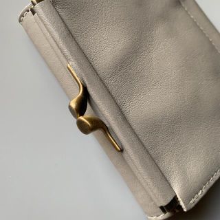 IL BISONTE - 【新品】イルビゾンテ がま口 二つ折り財布 トープ