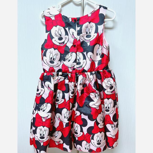 Disney(ディズニー)のH&M Disneyミニー柄ワンピース120cm キッズ/ベビー/マタニティのキッズ服女の子用(90cm~)(ワンピース)の商品写真