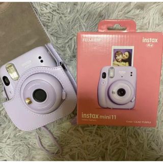 instax mini 11 チェキ ライラックパープル ケース付き(フィルムカメラ)